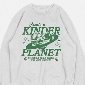 Kinder planet crewneck size small